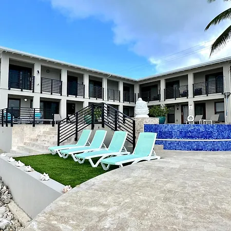 Seven Mile View Condo #3B
